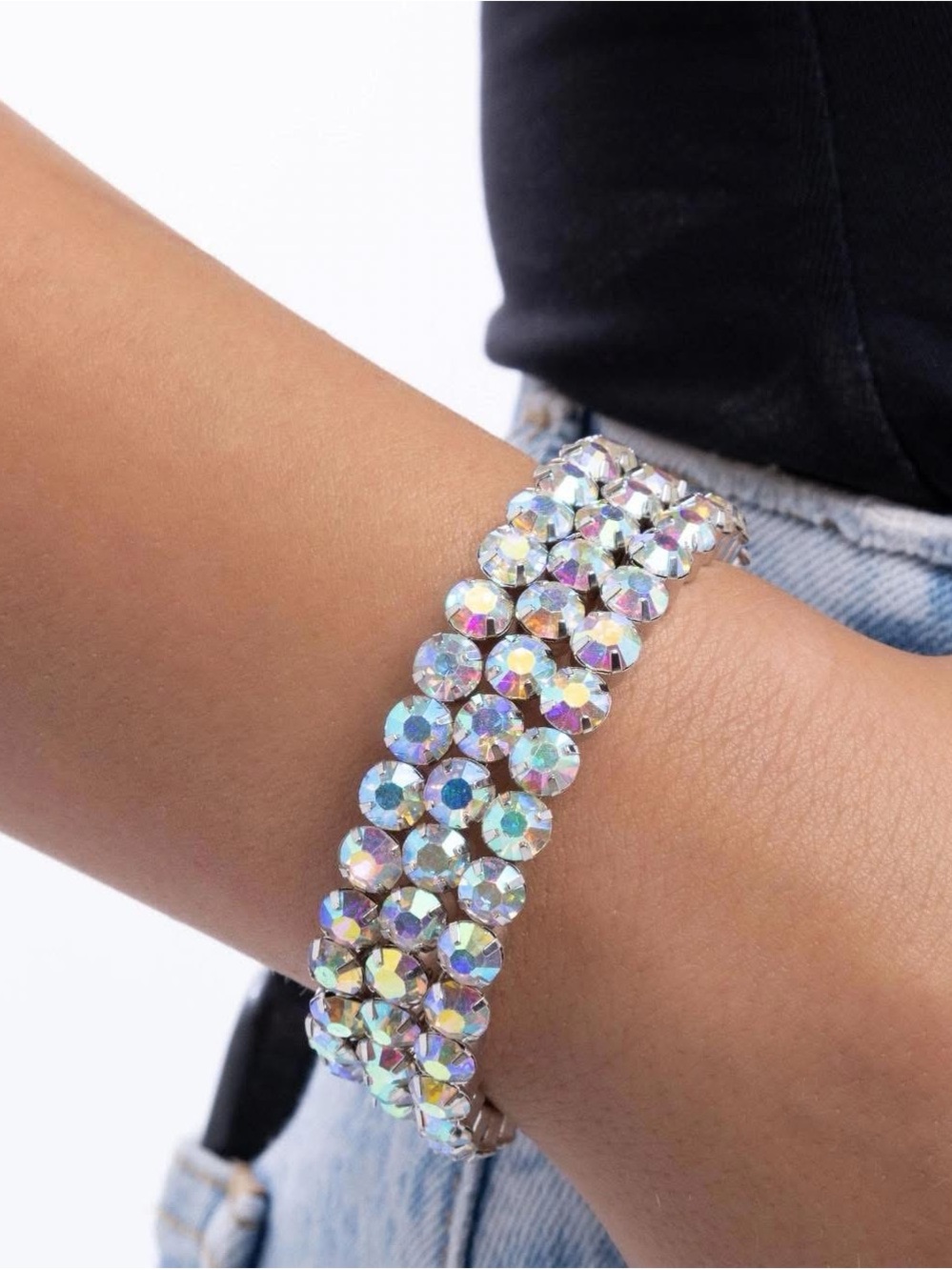 paparazzi Iridescent Aurora Crystal Stretch Bracelet